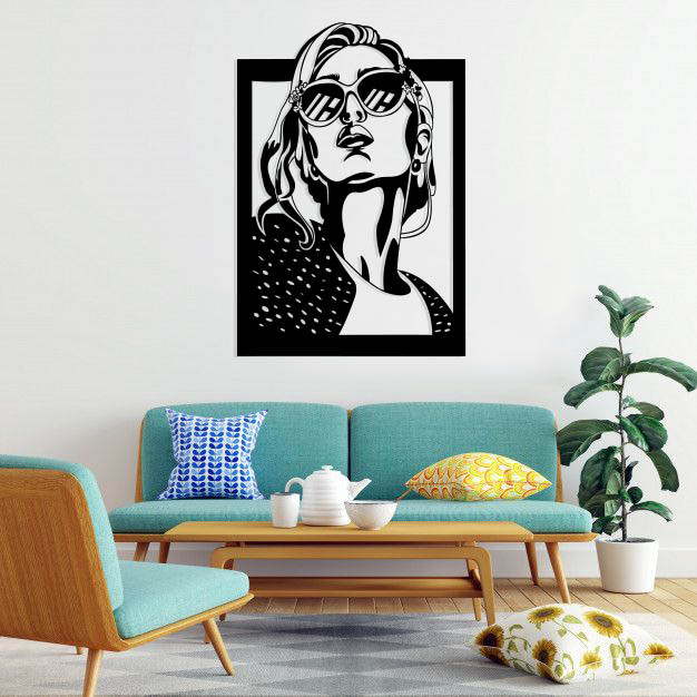 استیکر دیواری طرح زن با عینک 