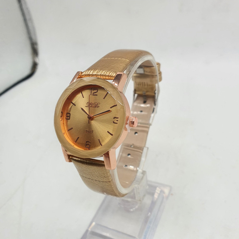 ساعت مچی عقربه ای زنانه مدل G19G