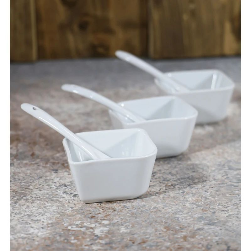 اردو خوری مدل UN 1200 به همراه قاشق