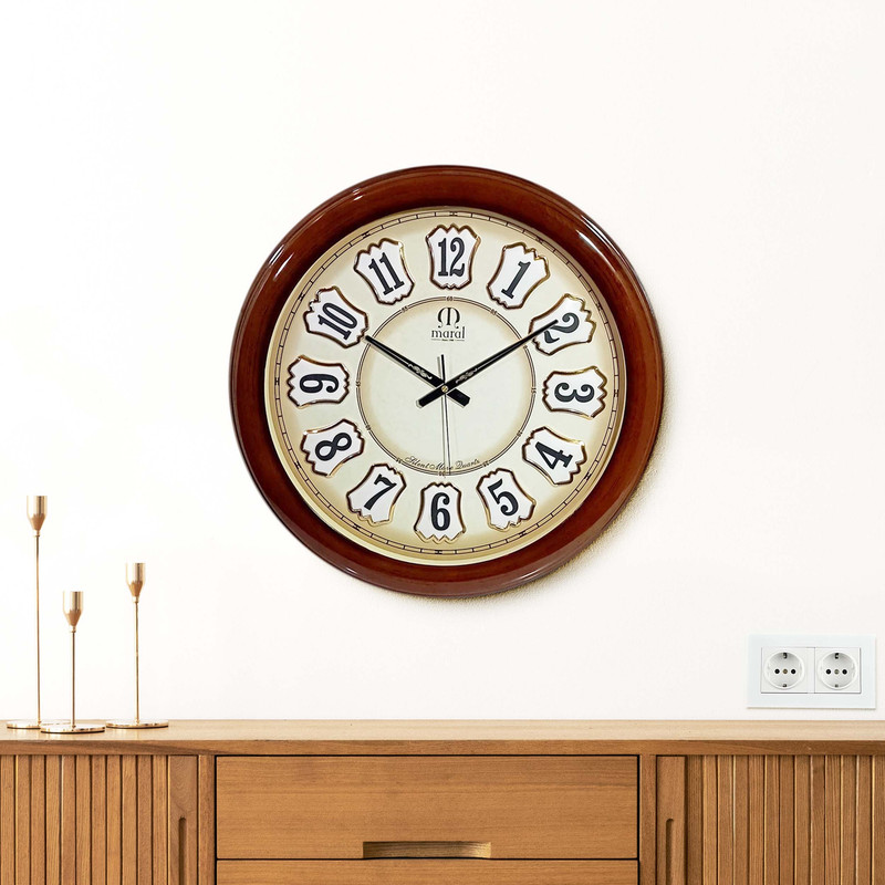 ساعت دیواری مارال مدل 1980