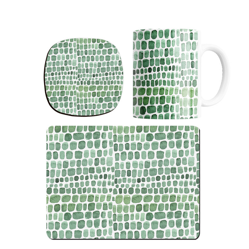 ماگ ترمه طراحان ایده مدل پوست یوز پلنگ سبز کد strm0279 همراه با زیر لیوانی و موس پد