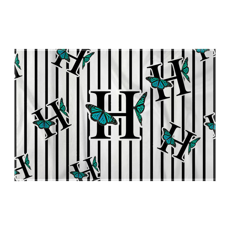 کاغذ کادو ترمه طراحان ایده مدل حرف H پروانه ای کد cfp3010