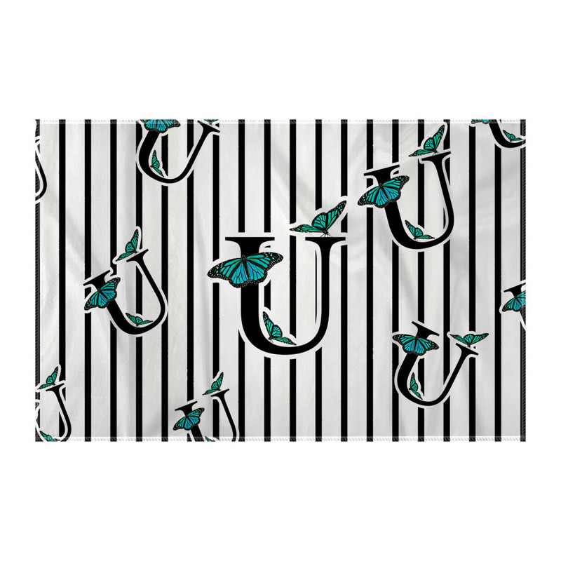 کاغذ کادو ترمه طراحان ایده مدل حرف U  پروانه ای کد cfp3023