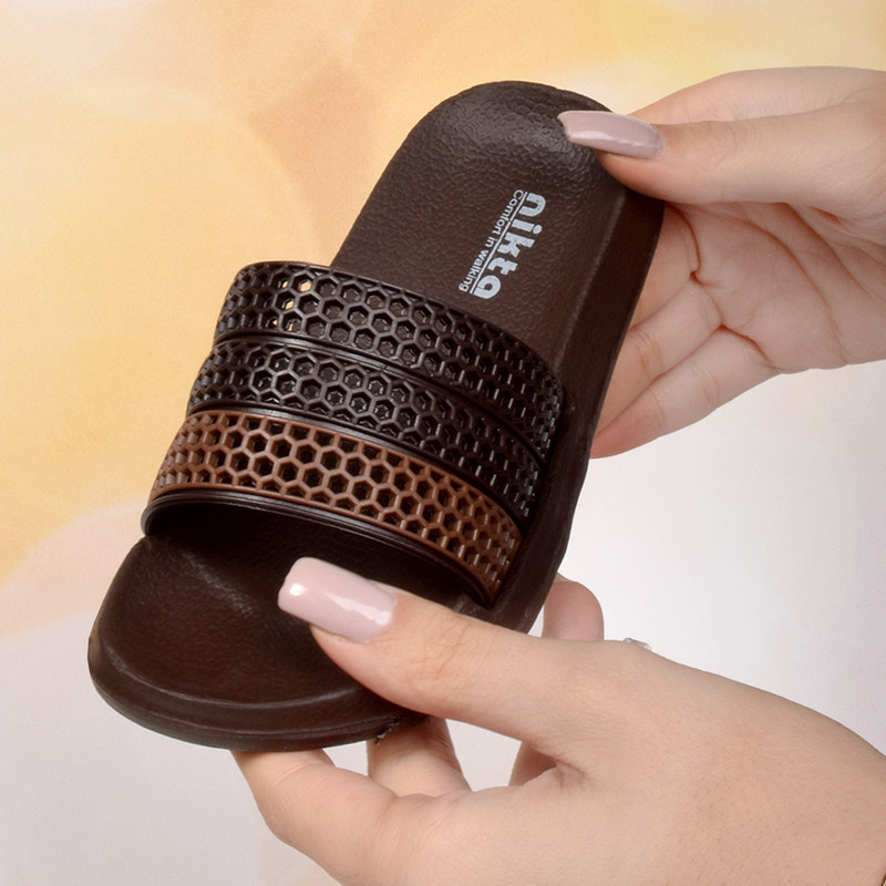 دمپایی پسرانه نیکتا مدل زنبوری کد GRD.3104