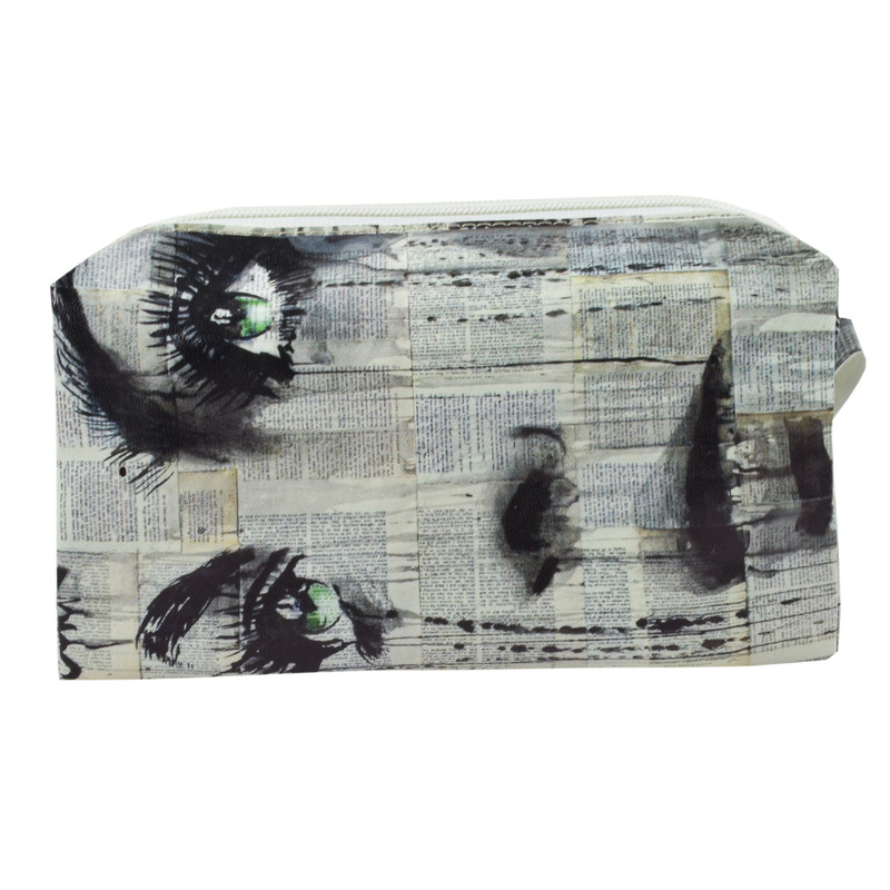 کیف لوازم آرایش زنانه مدل NEWSPAPER 8572