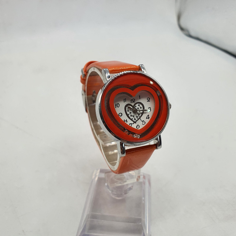 ساعت مچی عقربه ای دخترانه مدل O12