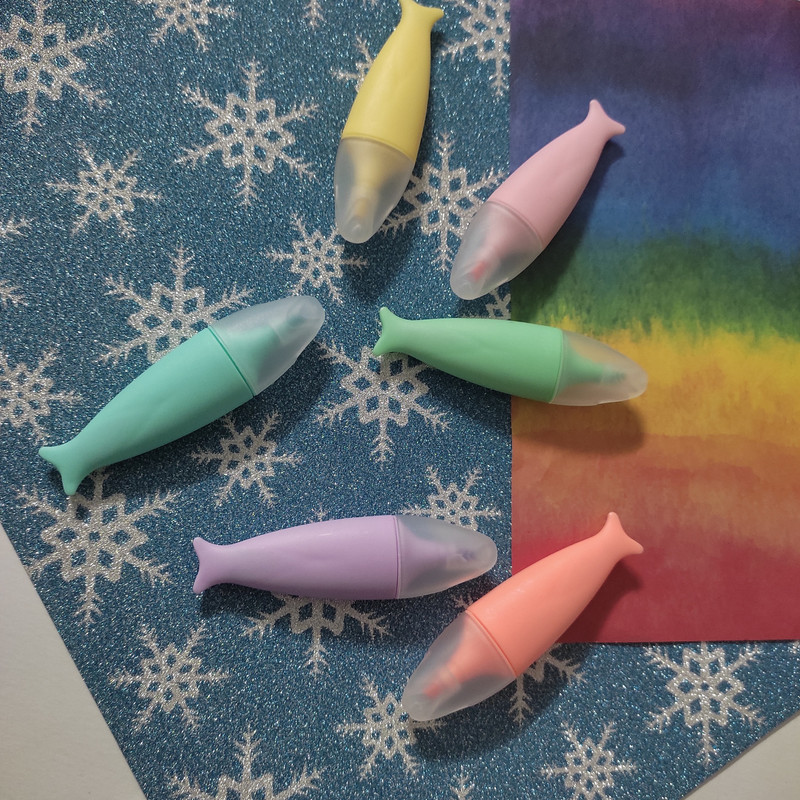 ماژیک علامت گذار مدل ماهی رنگی بسته 6 عددی