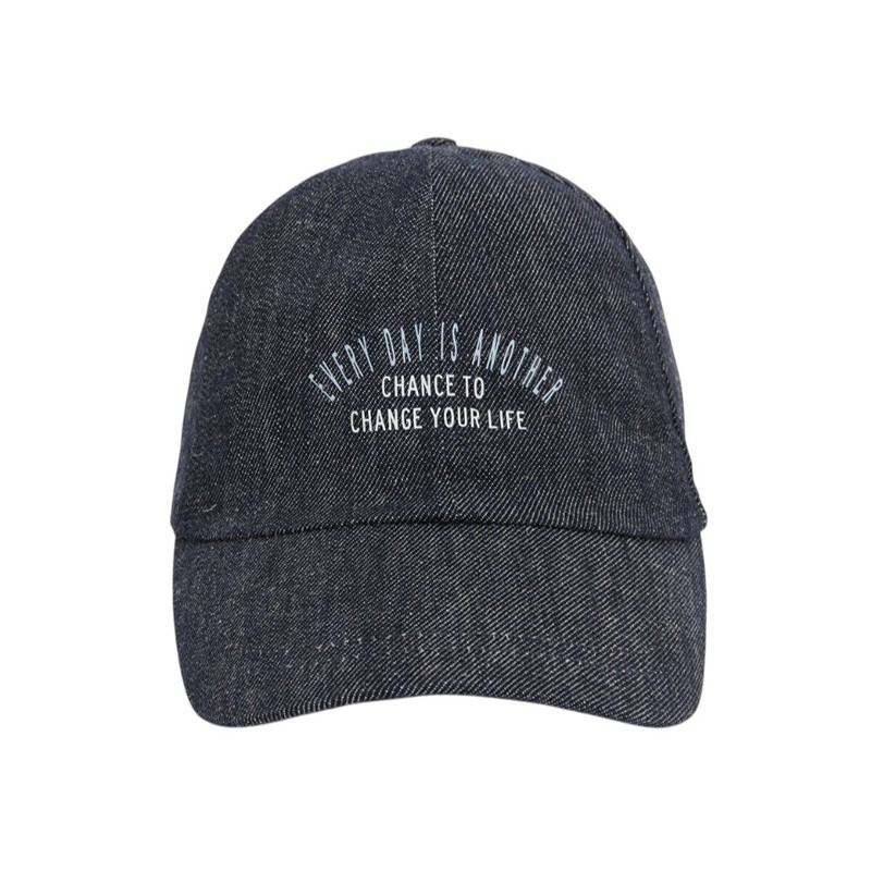 کلاه کپ ال سی وایکیکی مدل Chance to Change