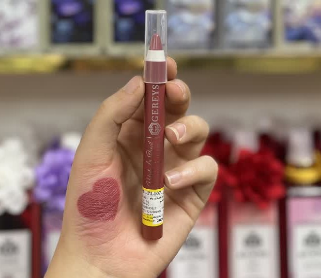 رژ لب مدادی گریس شماره 107