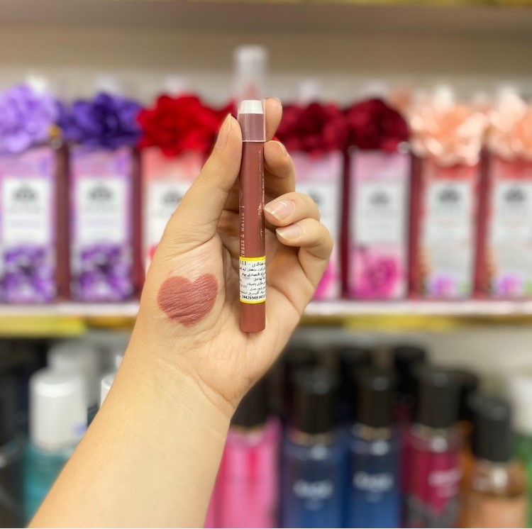 رژ لب مدادی گریس شماره 111