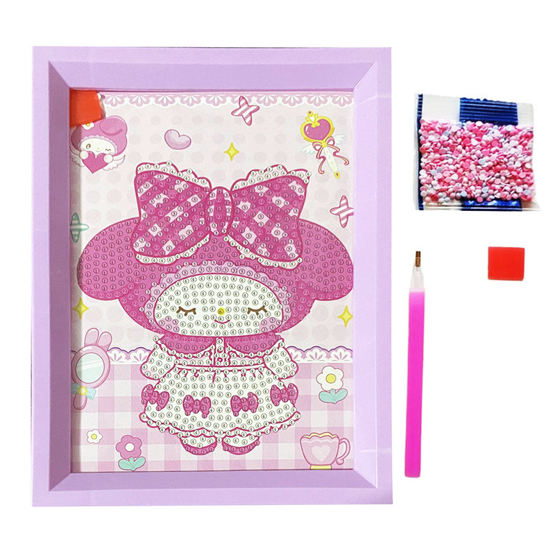 بازی آموزشی مدل ساخت تابلو نقاشی الماسی طرح هلوکیتی کد XS-0021