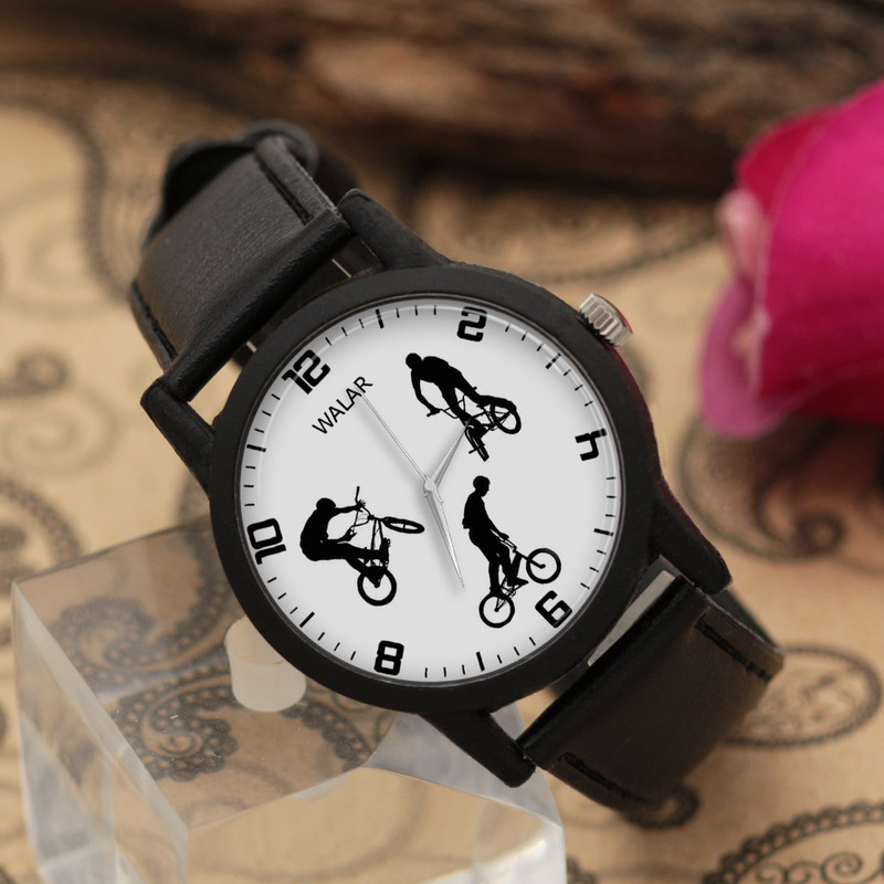 ساعت مچی عقربه ای مردانه والار طرح دوچرخه سواری کد LF2781