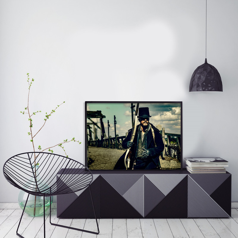 تابلو بکلیت طرح تام هاردی مدل بارکد خوان کد 215- 6