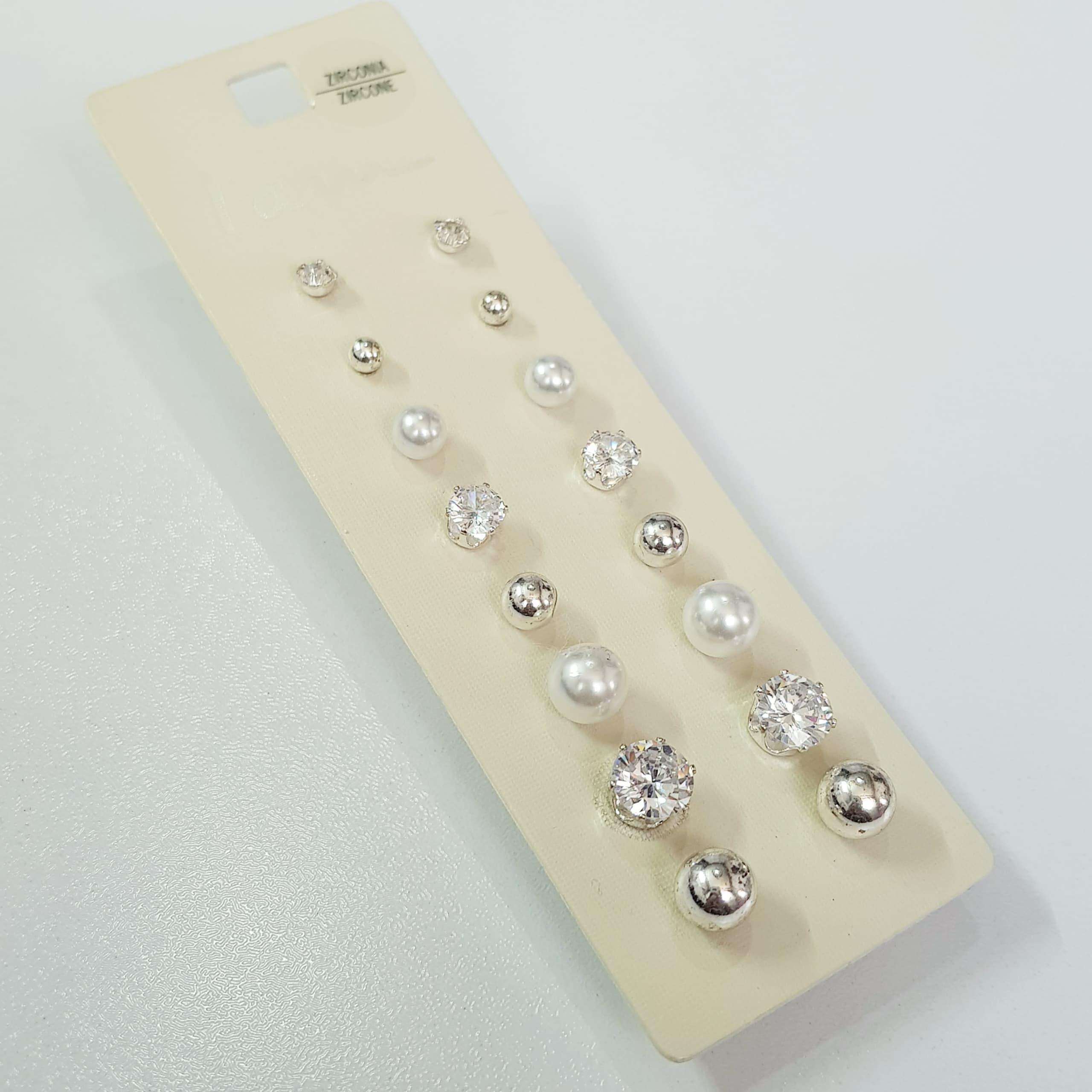 پک اقتصادی هشت جفتی گوشواره گلگوش مروارید و سنگ زیرکنیا