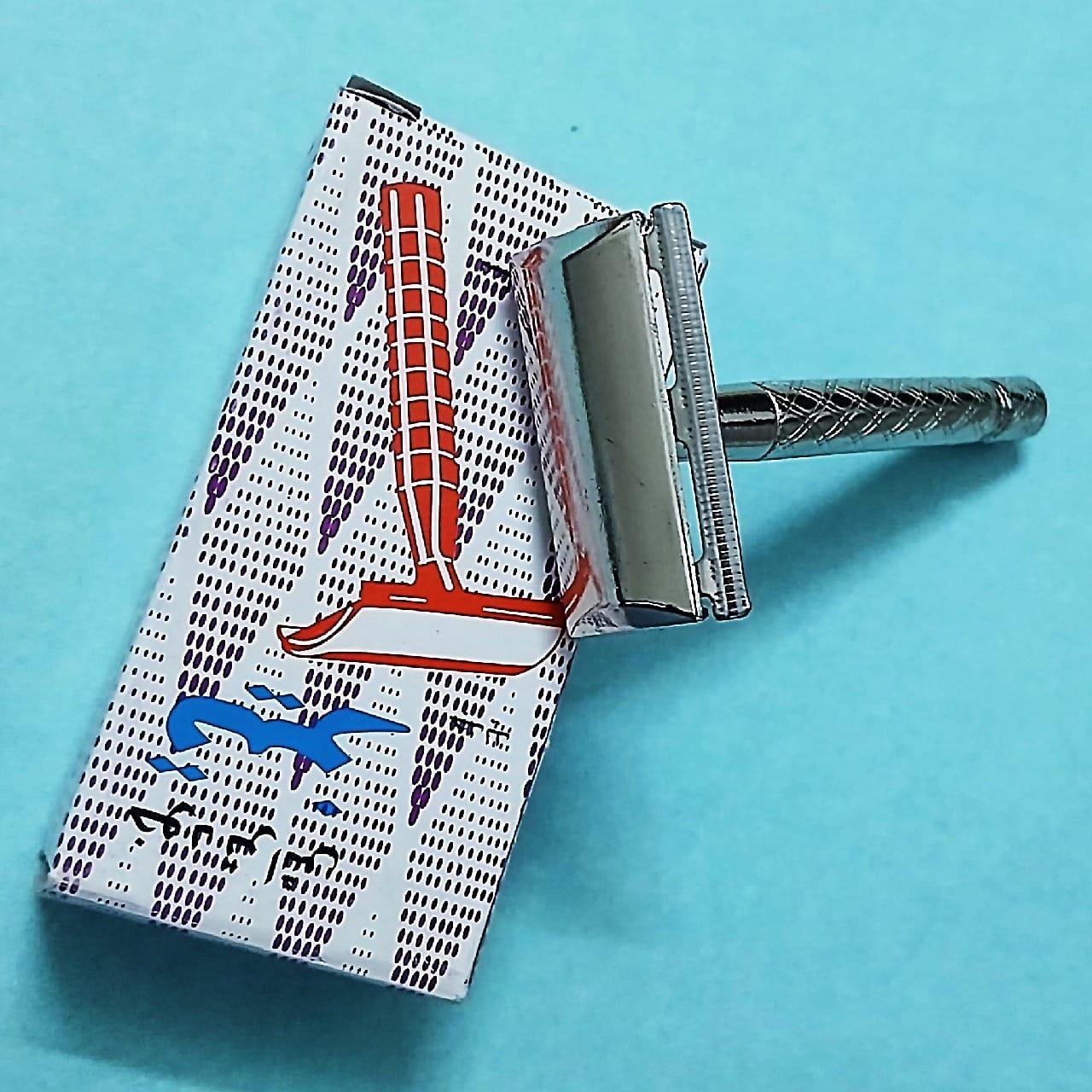 خودتراش تمام فلز شانه دار ضدزنگ برند تیز (TIZ)