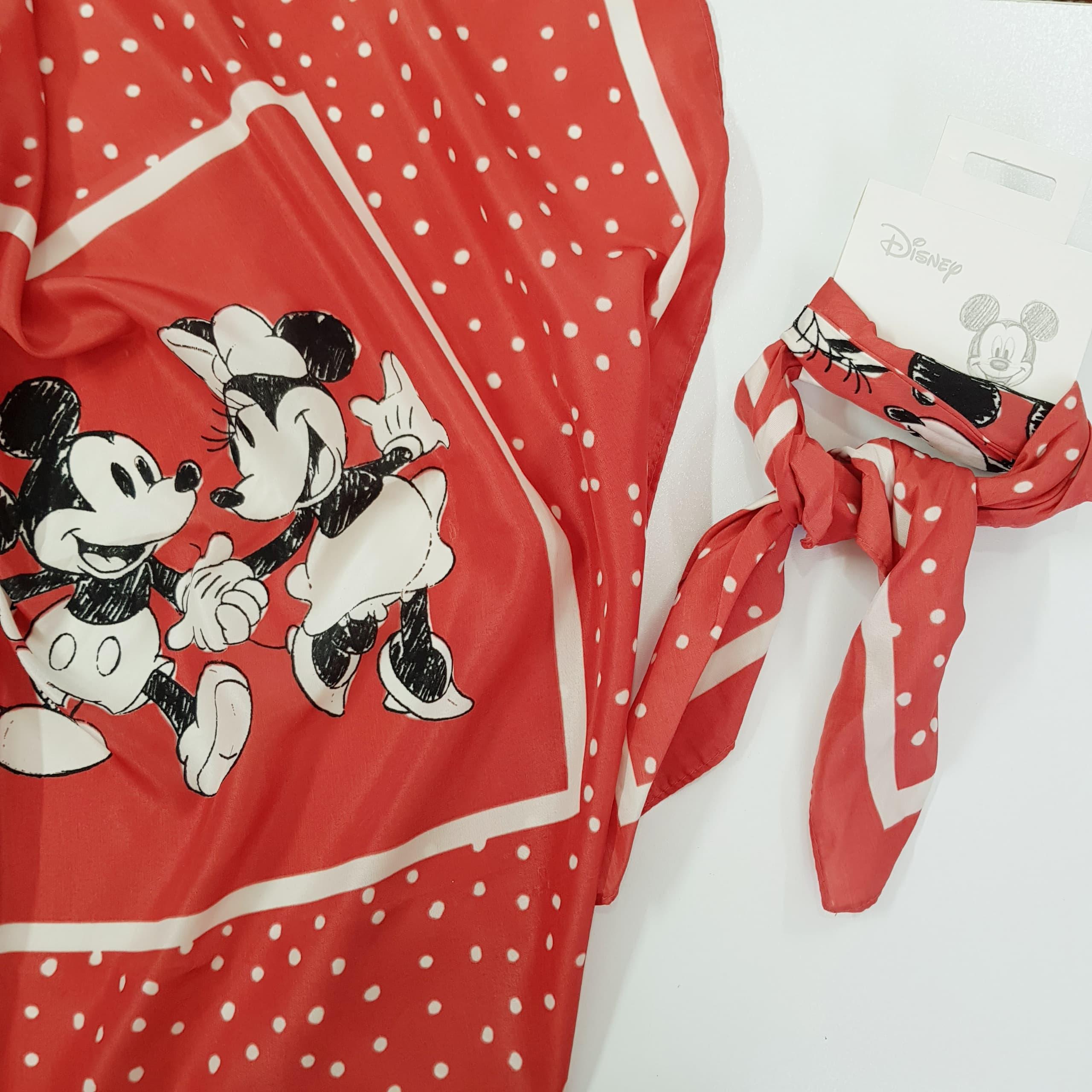 مینی اسکارف قرمز توپ توپی با طرح میکی و مینی موس از برند محبوب Disney