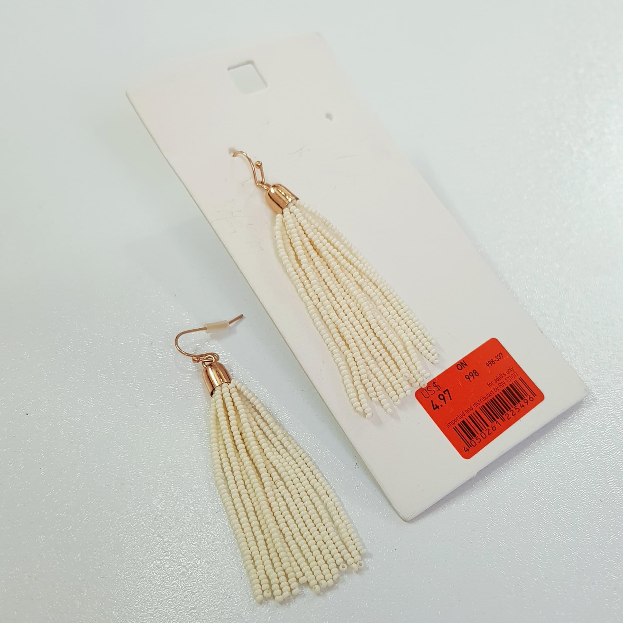 گوشواره عصایی طلایی با منجوق سفید برند iam