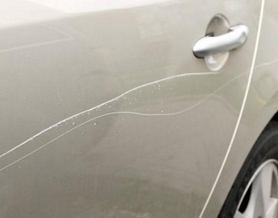 روش‌های جلوگیری از خط و خش روی بدنه خودرو